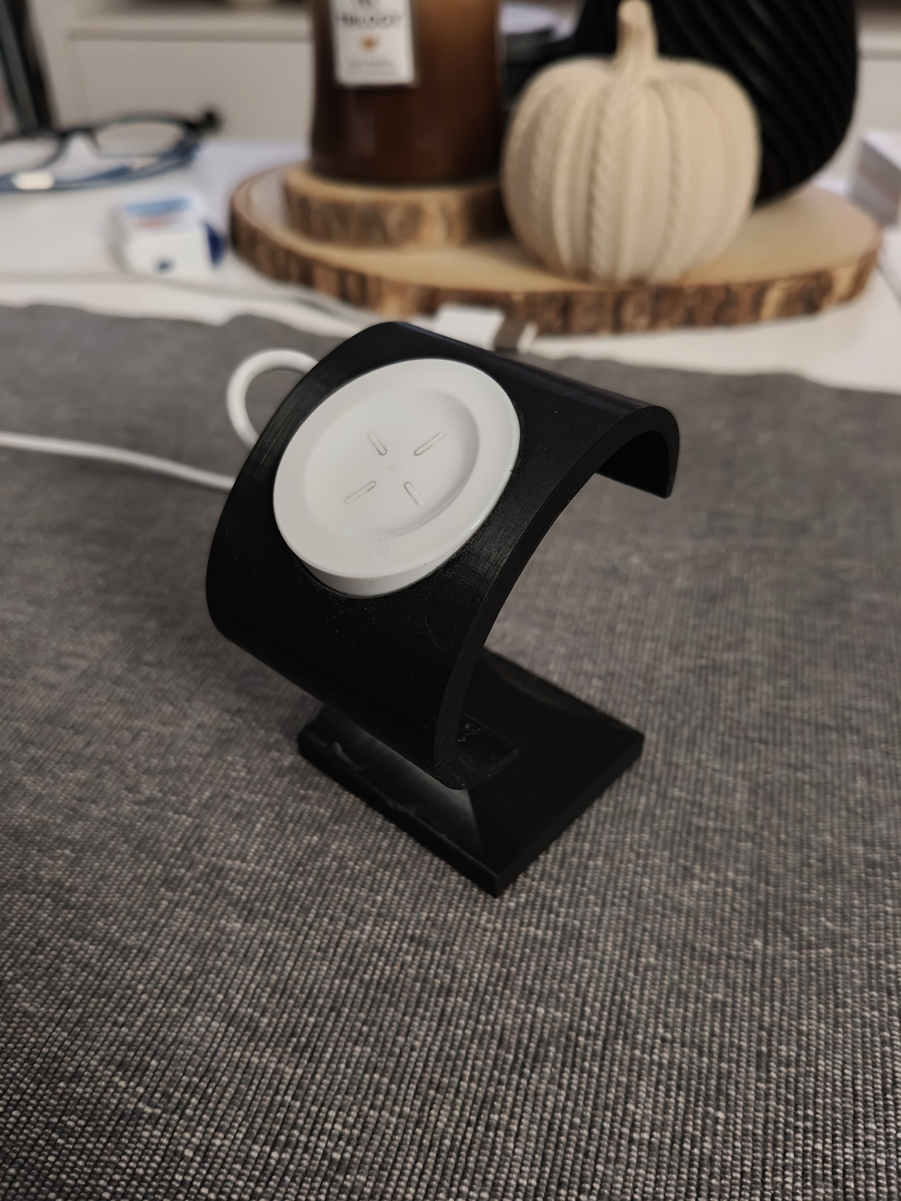 Huawei watch charging stand