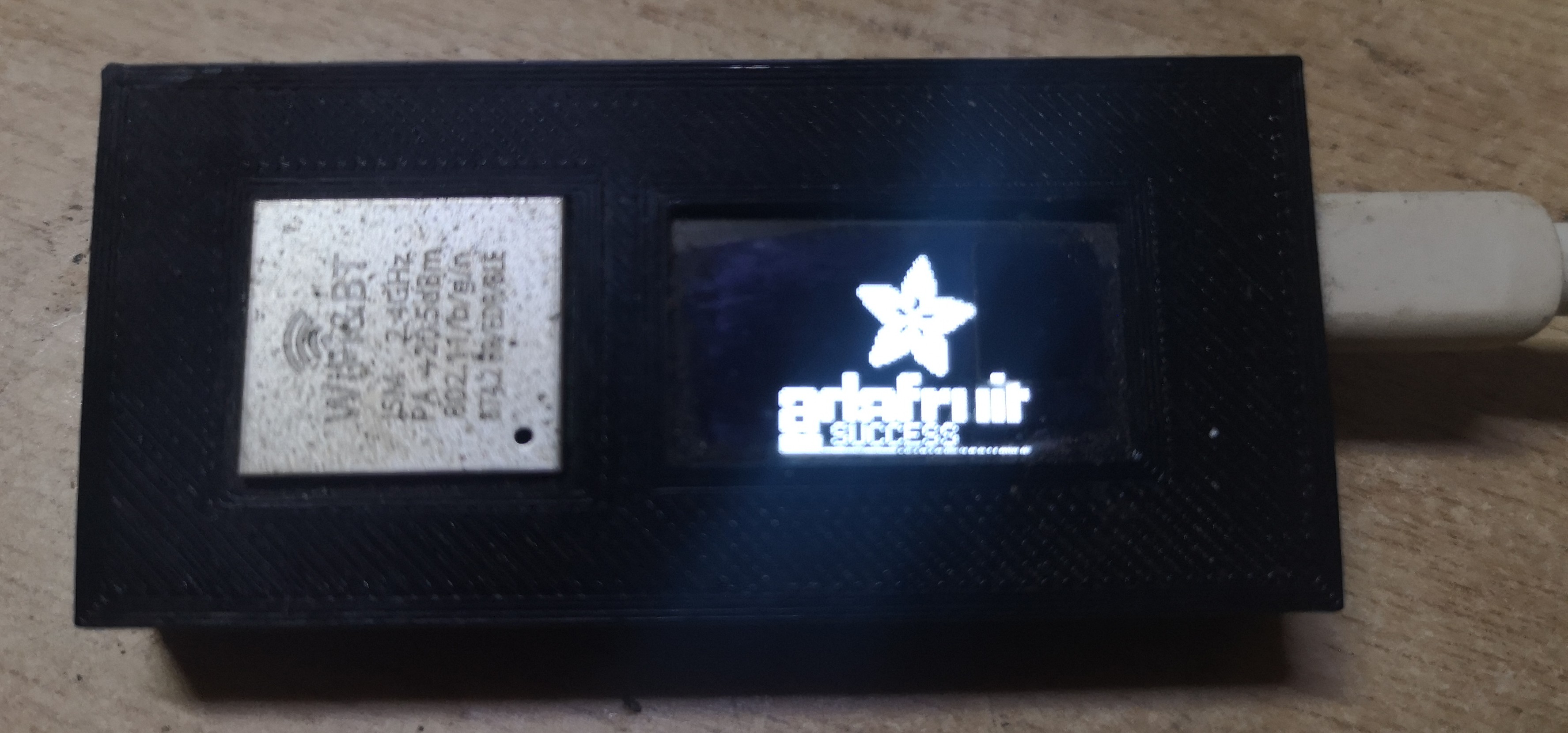 Wemos Lolin32 OLED Cover (Remix)