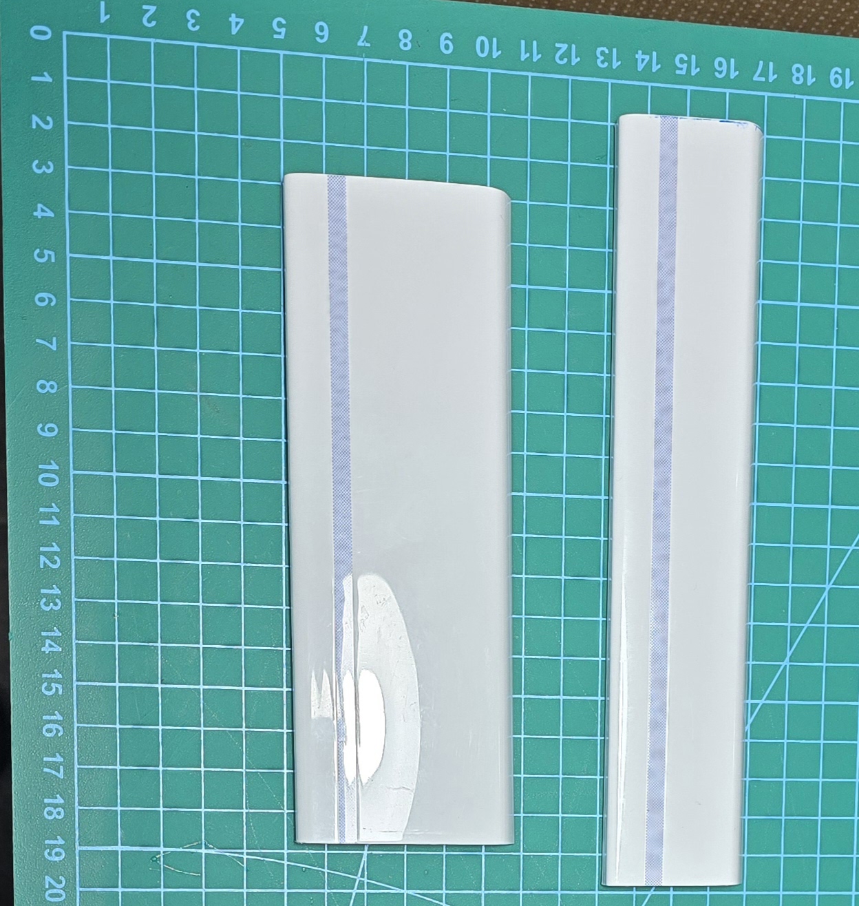 GE S/S fridge freezer side door shelf bracket