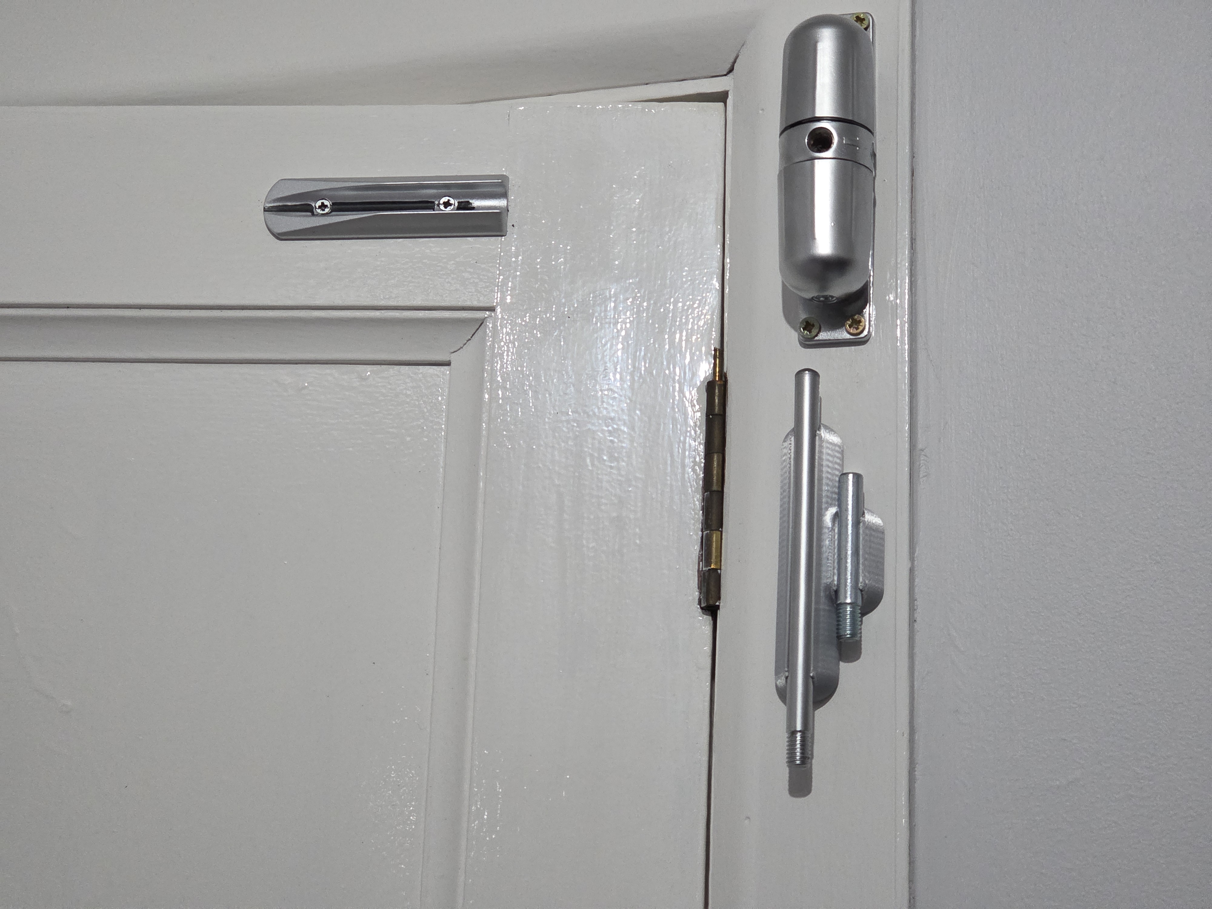 Door Closer Rods & Screw Holder