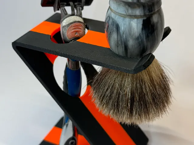 Stand for shaving brush and razor / Ständer für Rasierpinsel und Rasierer
