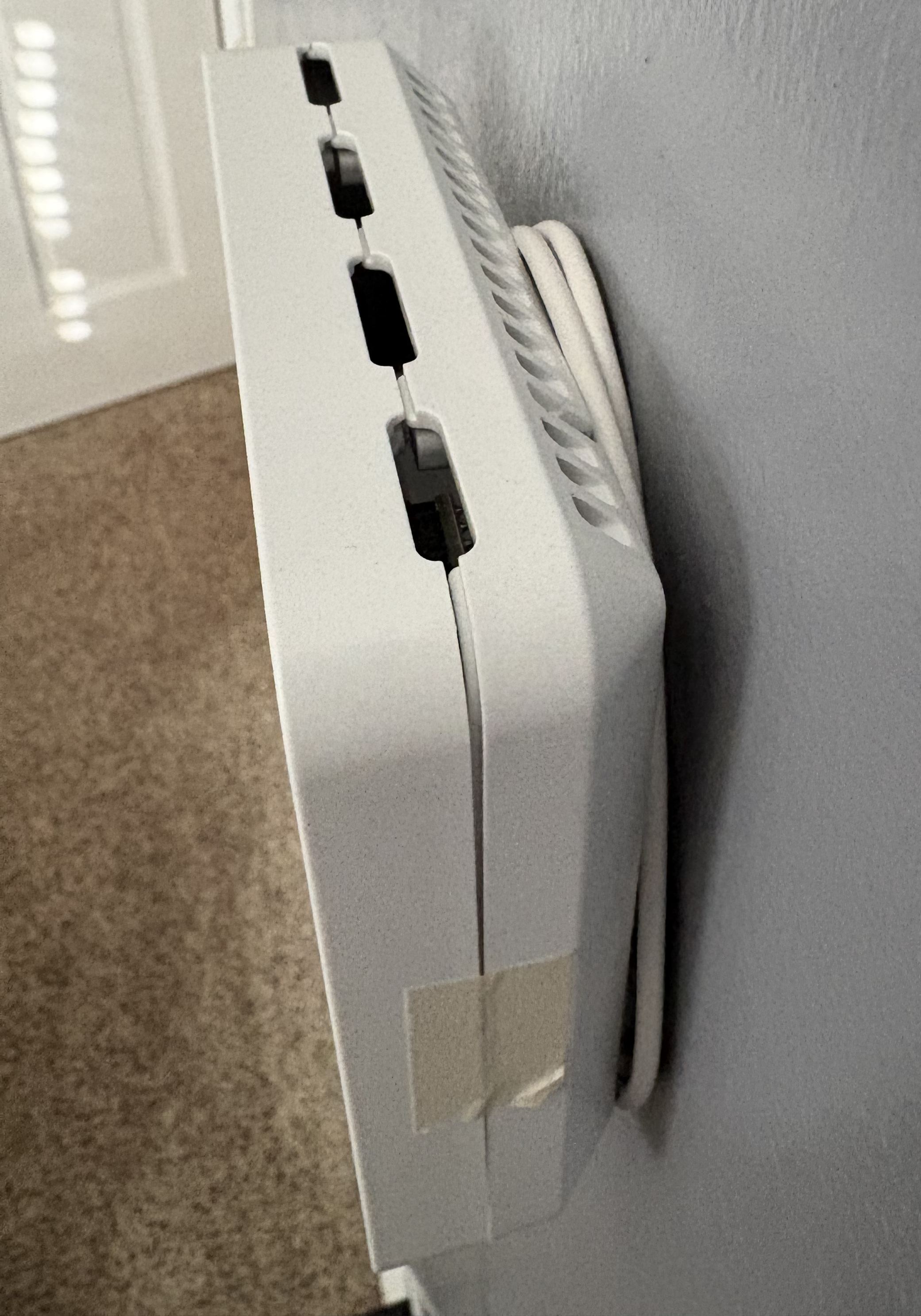 AirGradient One Wall Mount — miniatura 3