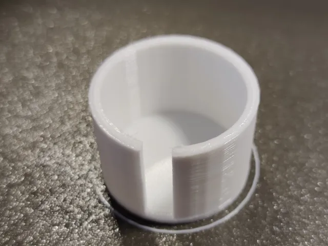 Simple Toothbrush Holder