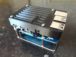 Raspberry Pi 3B with waveshare UPS hat B case. by Anka | Download free ...