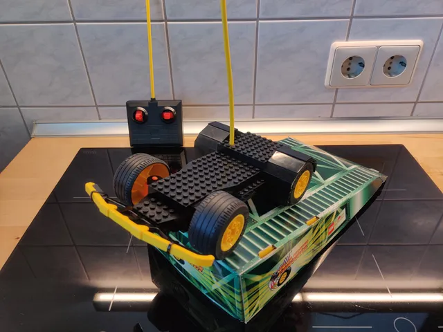 steering knuckle for LEGO 5600 RC car