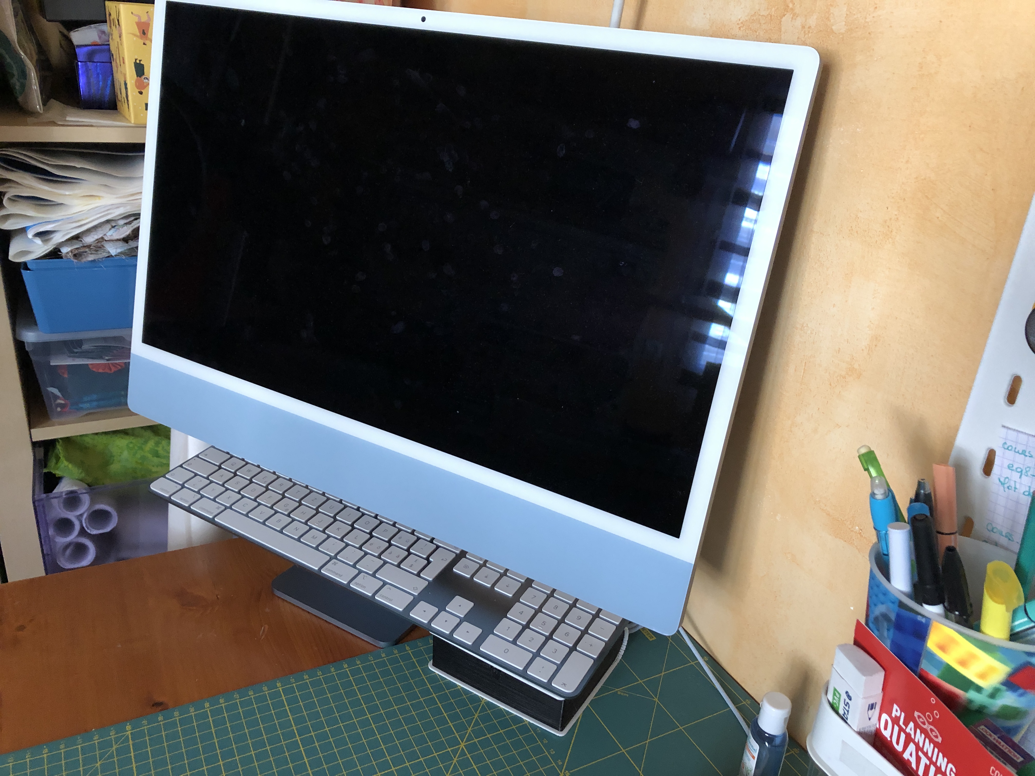 iMac keyboard shelf