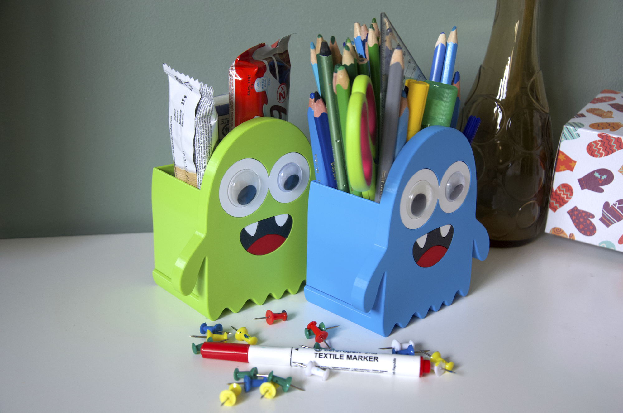 Miniatura 2 do modelo 3D Pen Box - Monster C