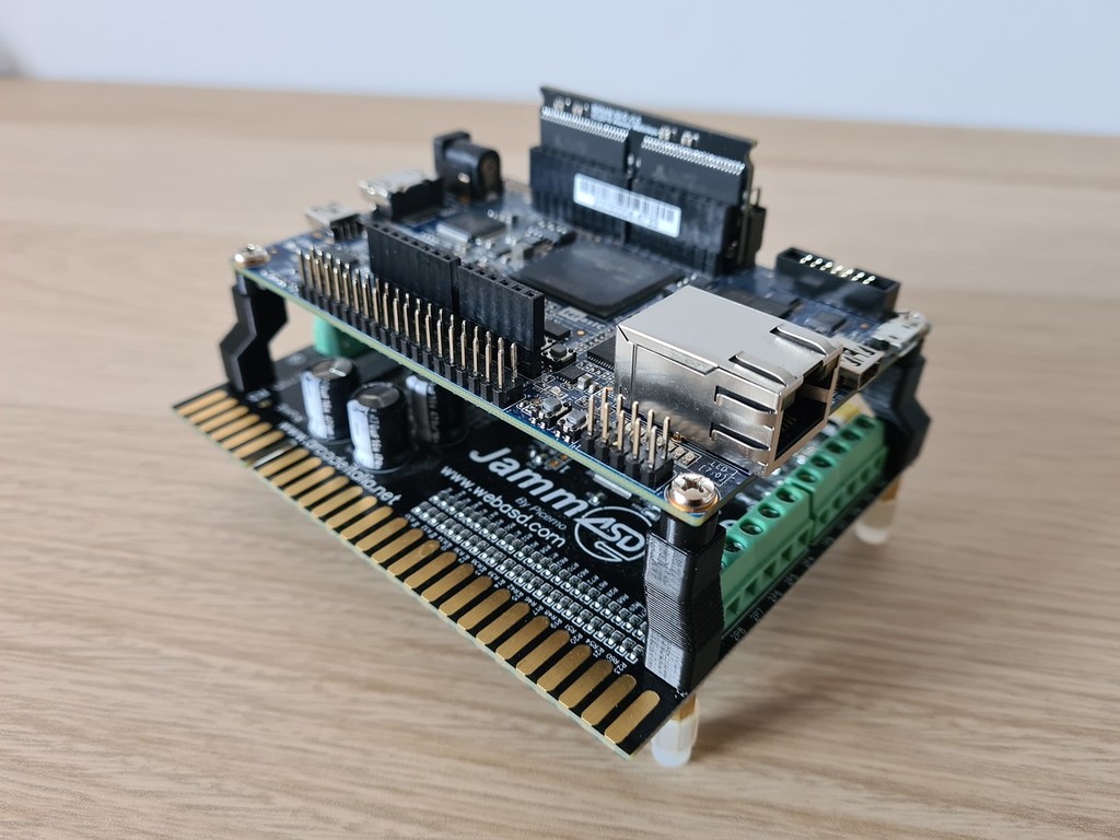 JammASD > Terasic DE10 Couplers