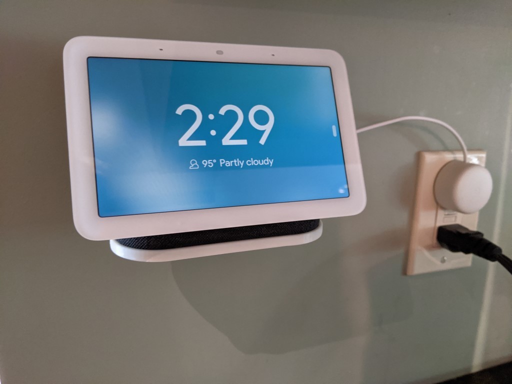 Google / Nest Hub Wall Mount by Download free STL model