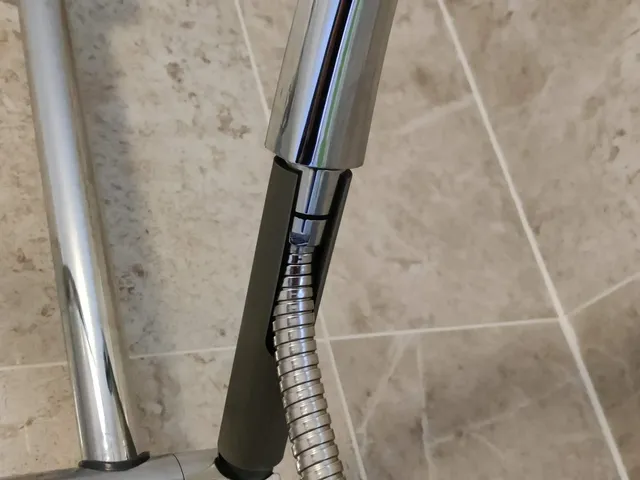 Shower head extension V2