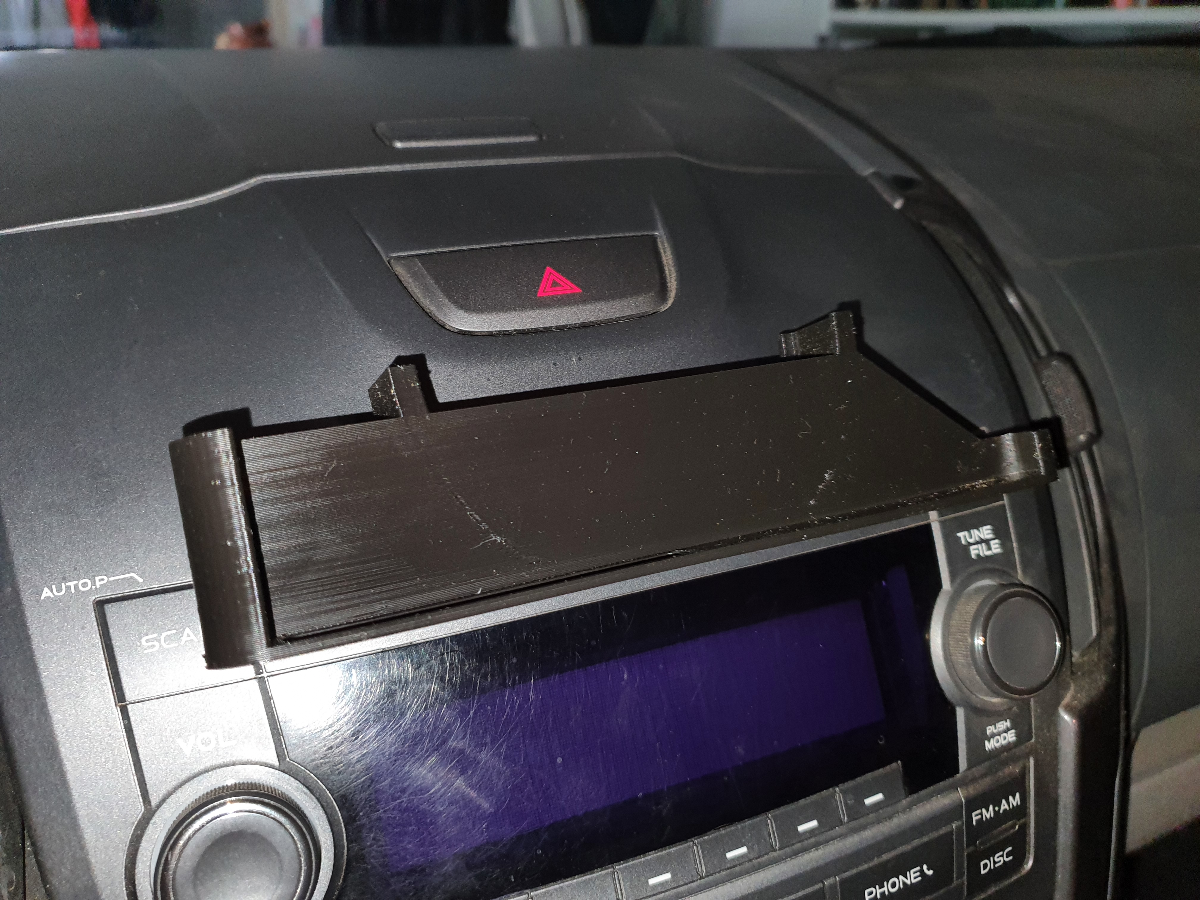 Note 10+ CD slot holder with wireless charger mount