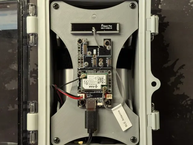Solar Node Internal Mounting System