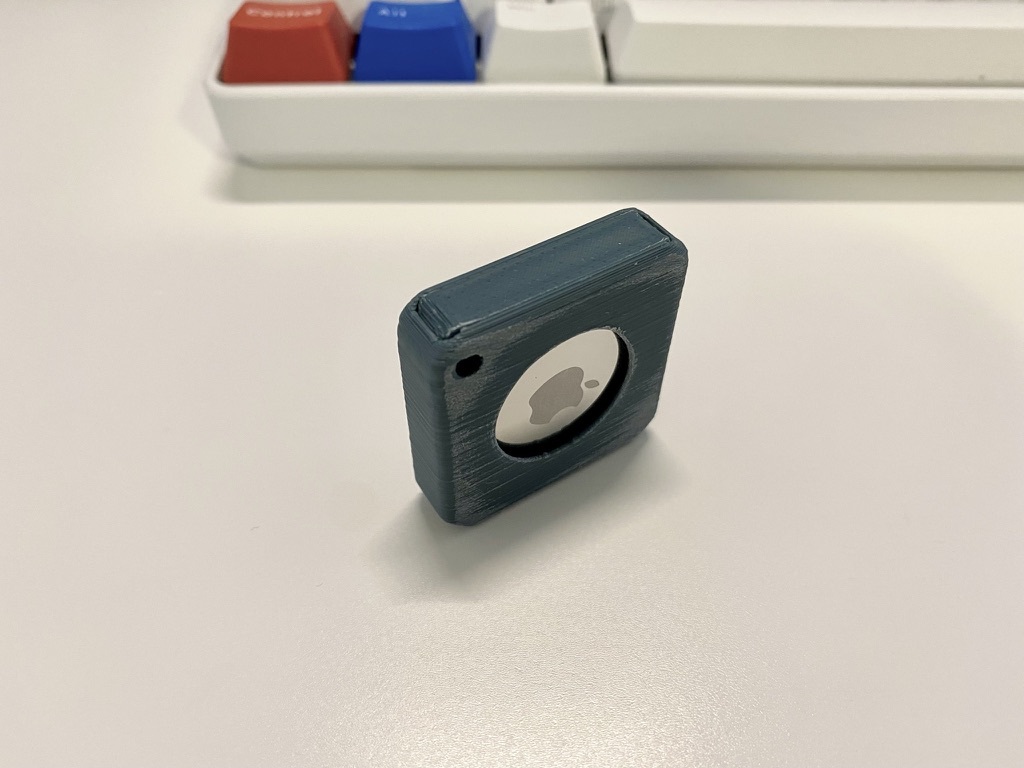Miniatura 5 do modelo 3D Apple AirTag Case Keychain Mount