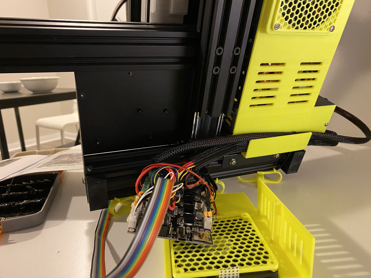 Miniatura 8 do modelo 3D Ender 3 V2 Raspberry Pi Case