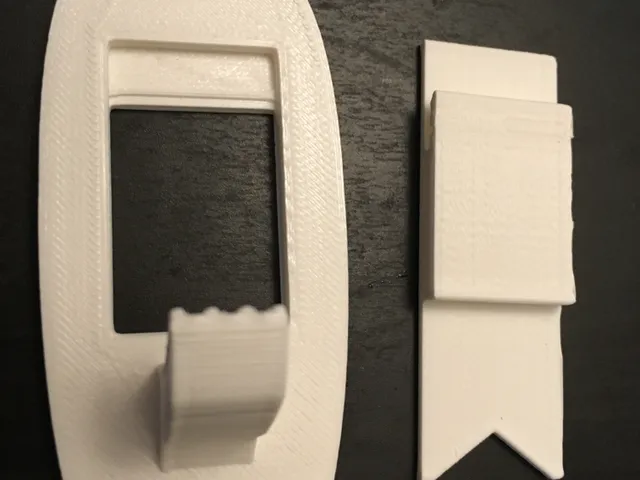 3M hook: Snap on two pieces