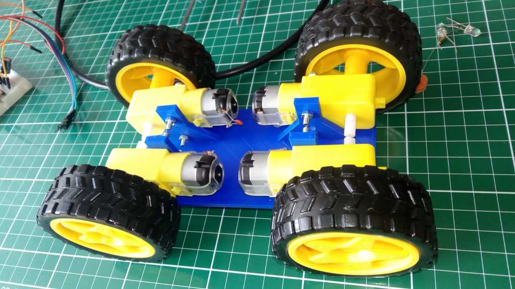 Robot Car chassis for common yellow geared motors