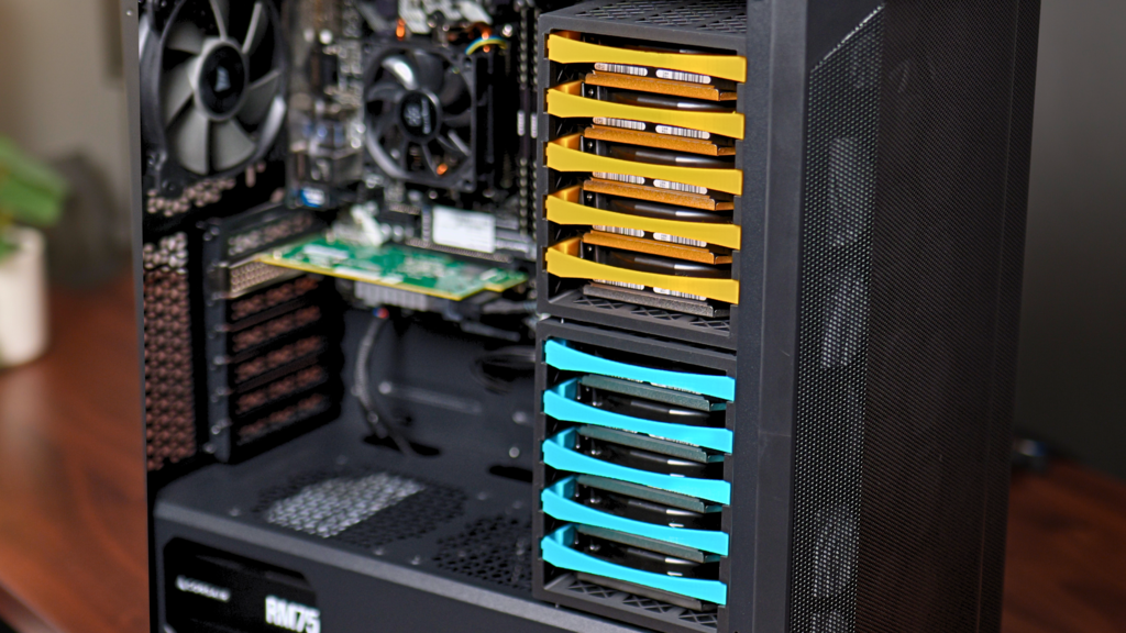 5-Bay 3.5" Hard DriveCage for 120mm Fan Mount