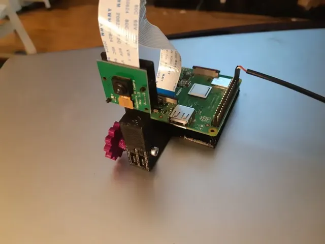 Raspberry Pi 3A+ camera holder