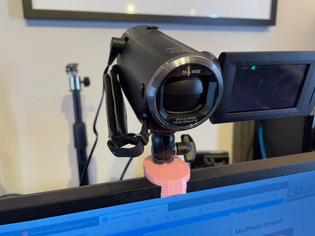 Monitor camcorder/camera mount by fluffy Download free STL model