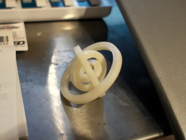 Concentric spinny fidget thing