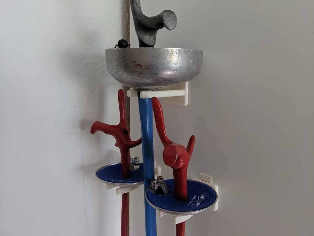 Epee/foil fencing weapon holder
