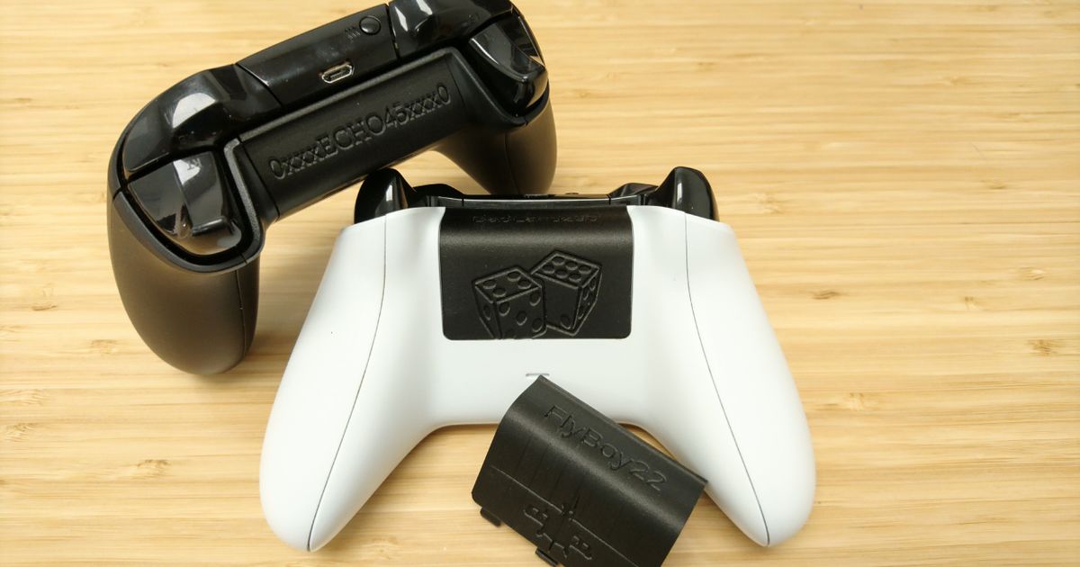 Xbox one controller battery cover best sale gamestop