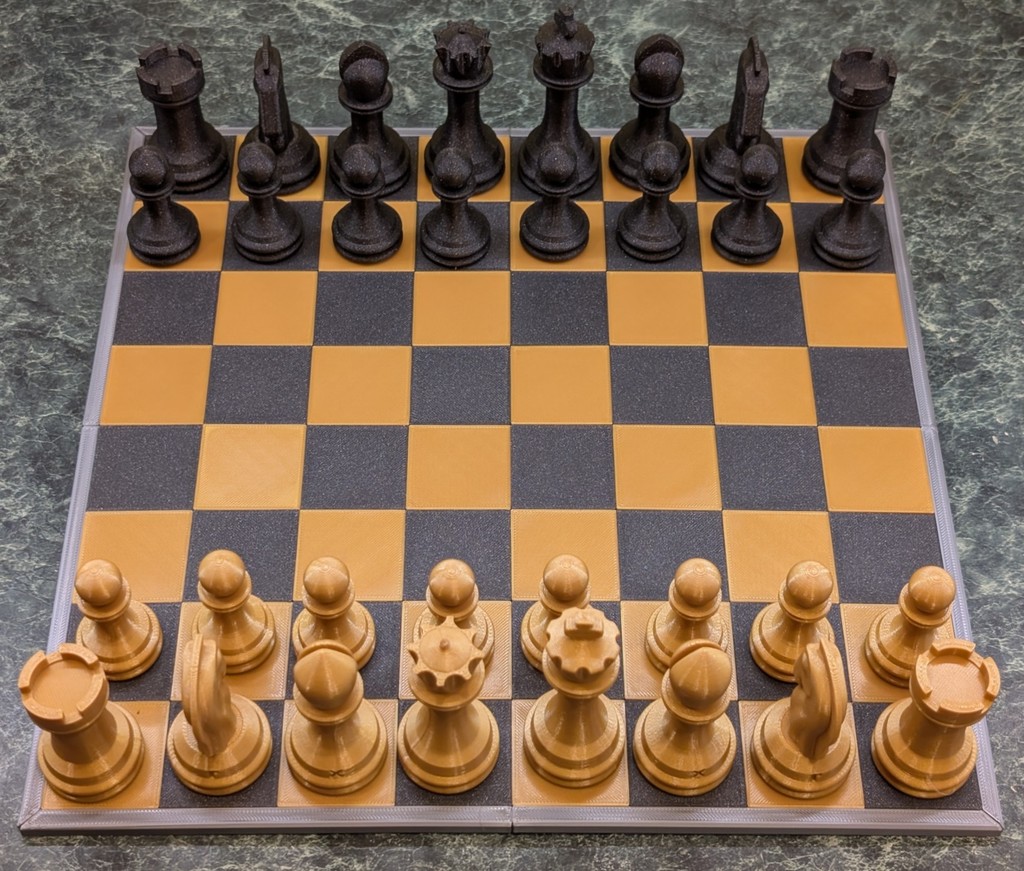 Simple chess board adjustable in FreeCAD