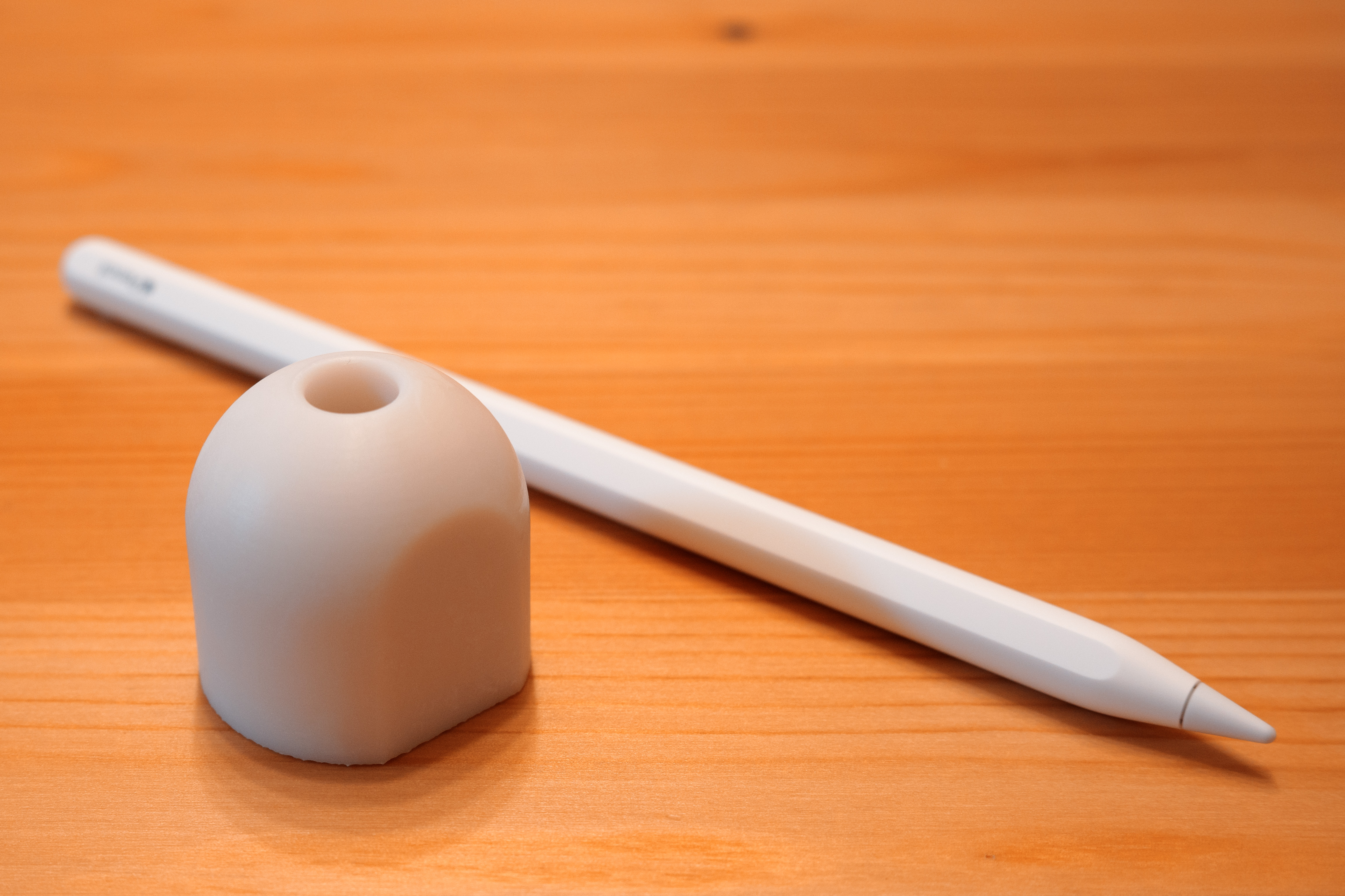 Apple pencil stand