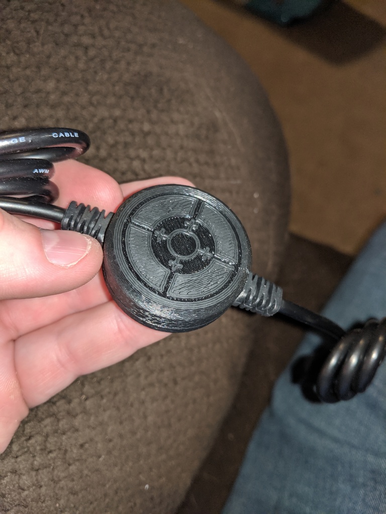 Zero Tolerance Link Cable Medallion (Sega Genesis/Megadrive) by Collingall Download free STL