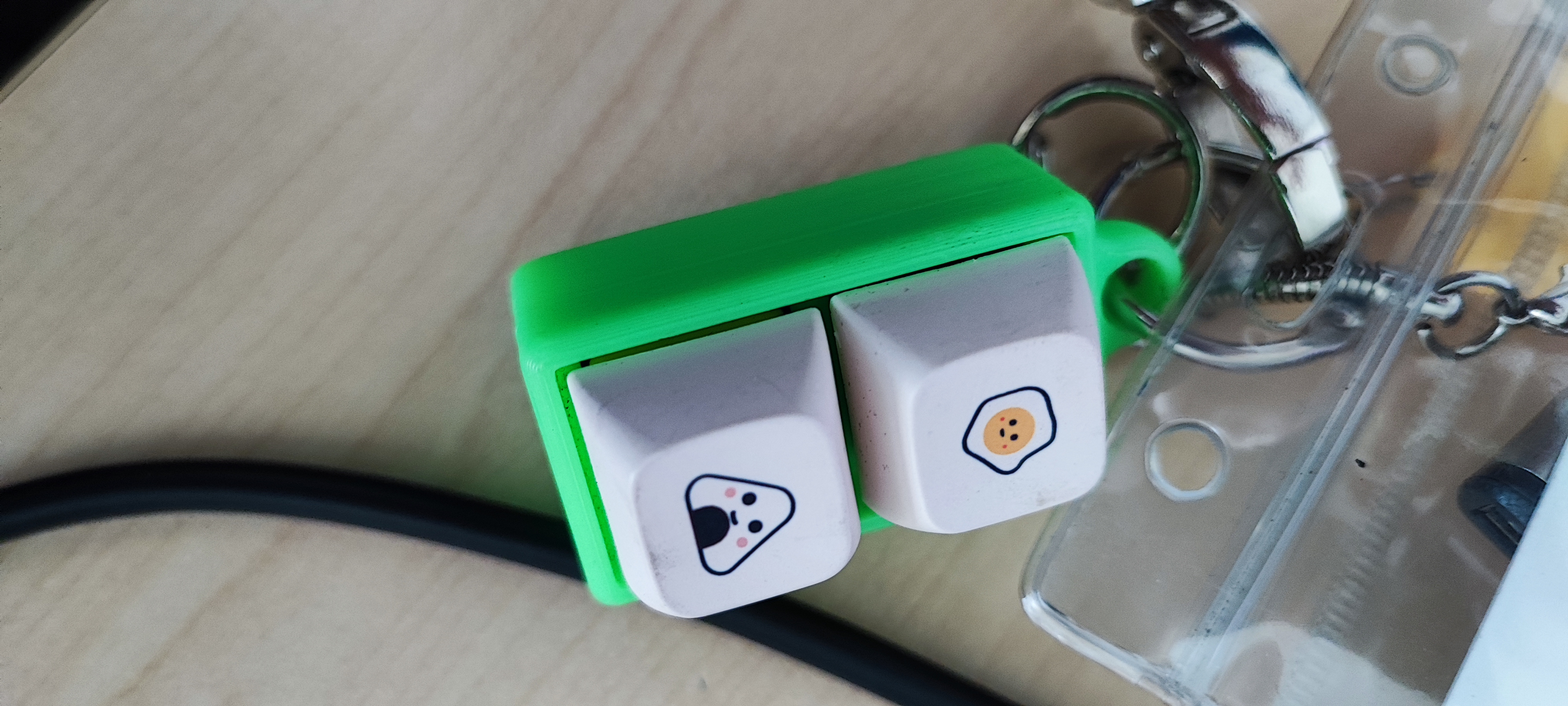 Miniatura 2 do modelo 3D Mech Keyboard Switch Keychain