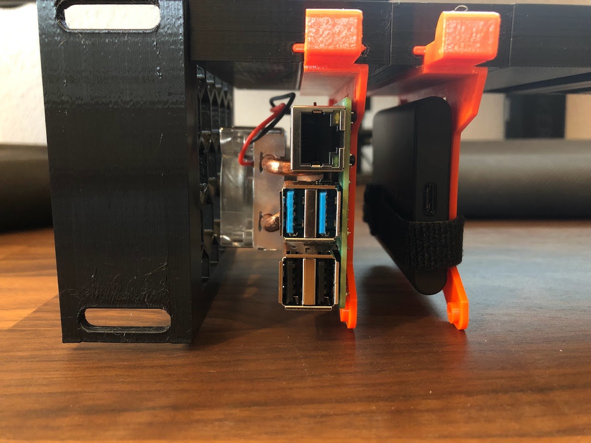 Miniatura 7 do modelo 3D 2U Modular Raspberry Pi Rack
