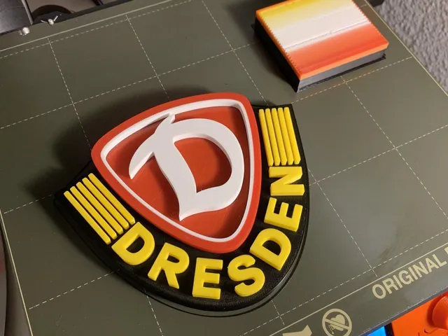 Dynamo Dresden Logo MultiColor MMU