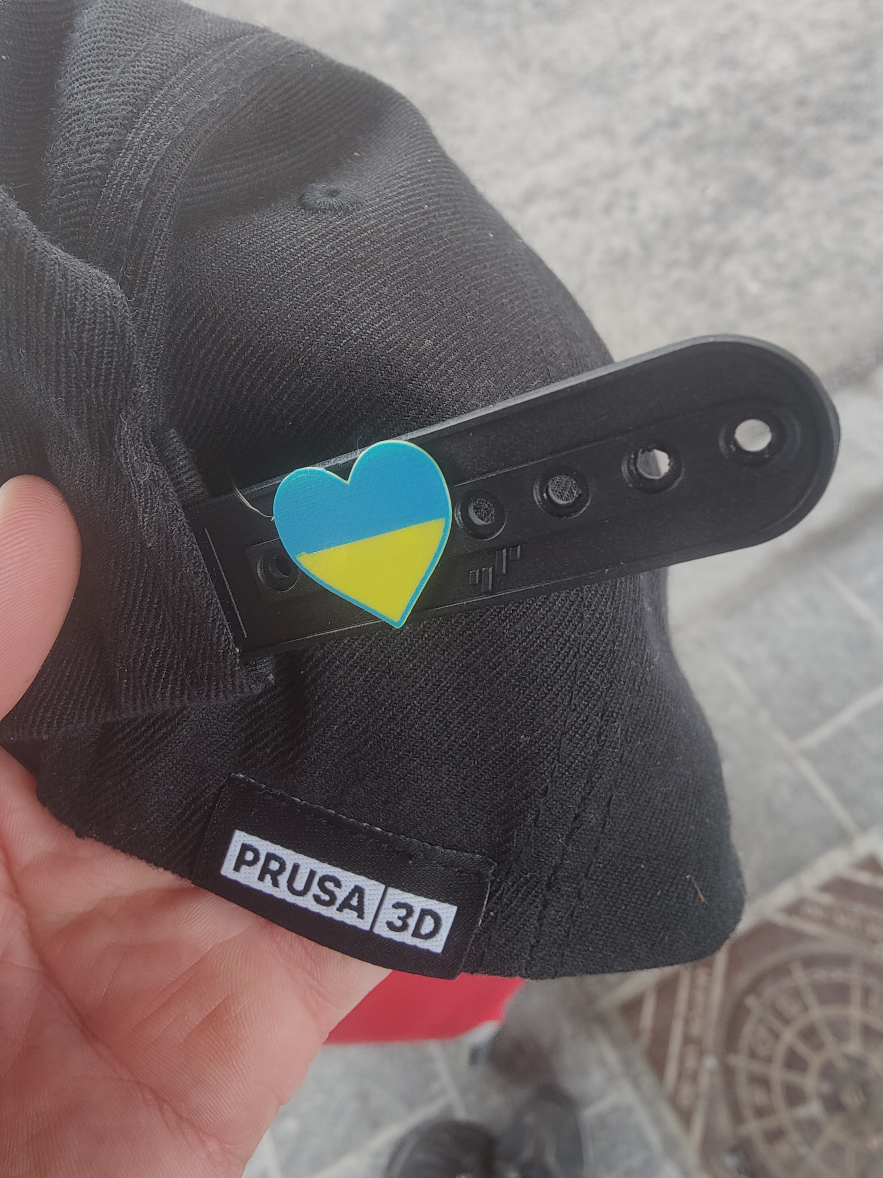 Snapback heart (support Ukraine)