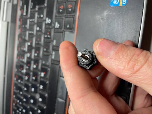 M3 Thumbscrew