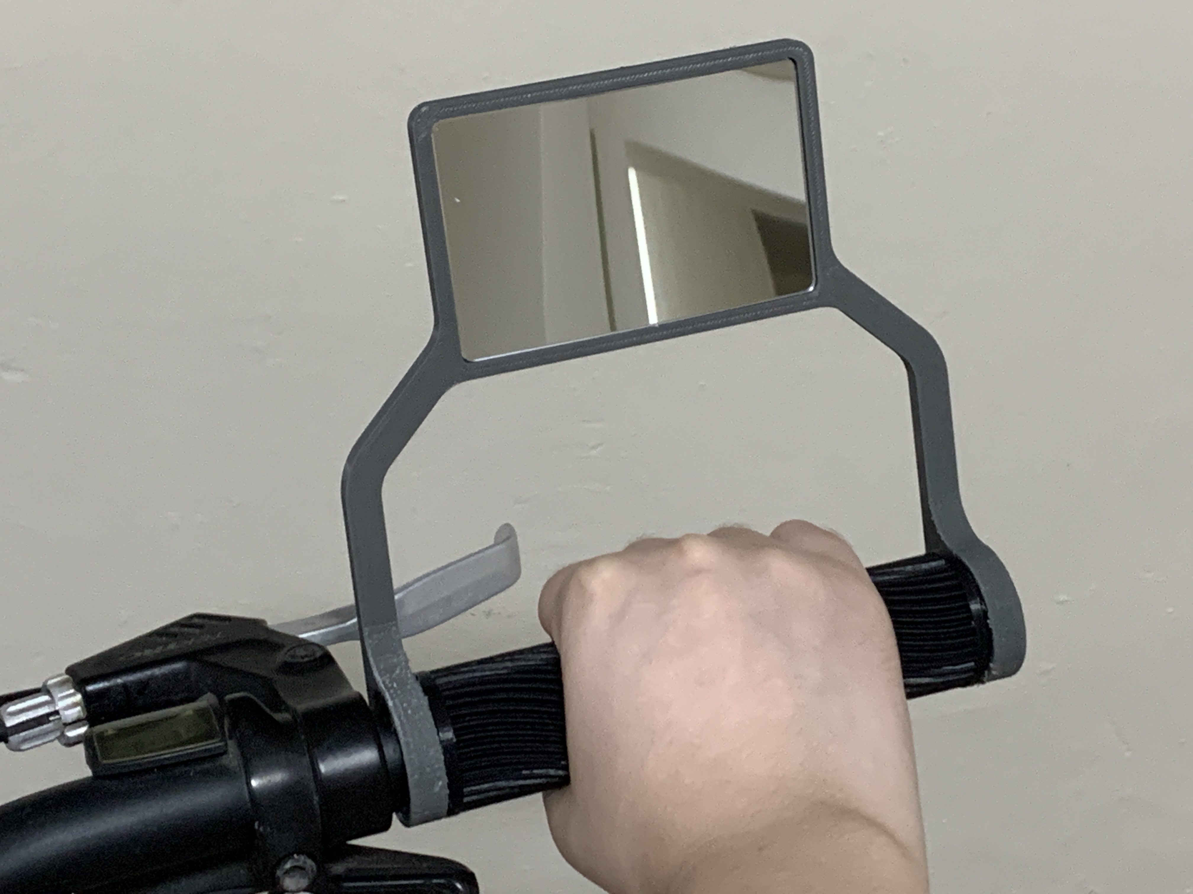 Bicycle Handlebar Grip with Mirror