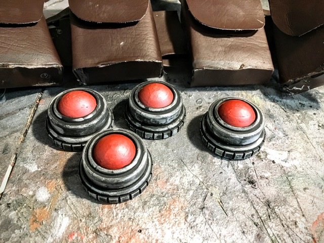 The Mandalorian's Grav Charge Explosives/Thermal Detonators 