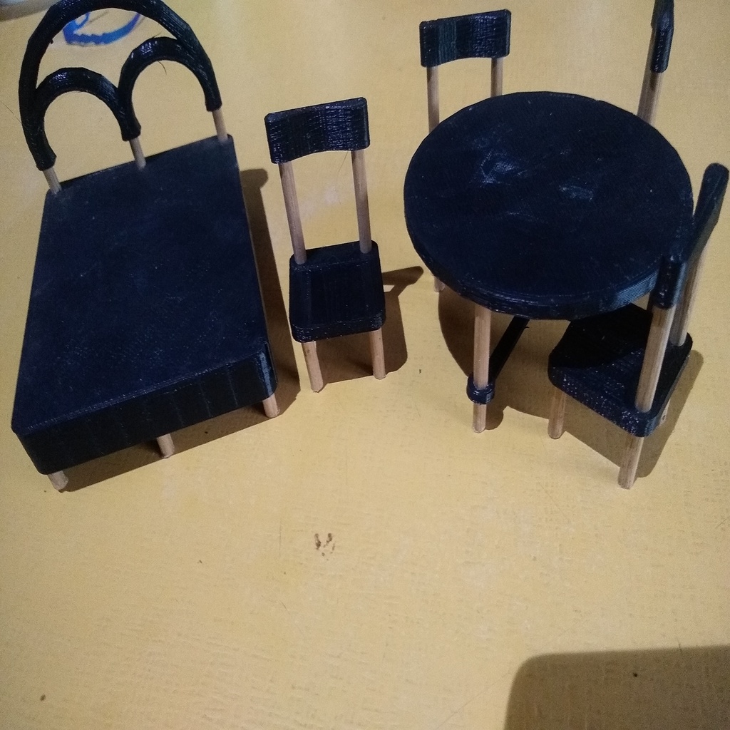 Robust Doll House Furniture 1:18