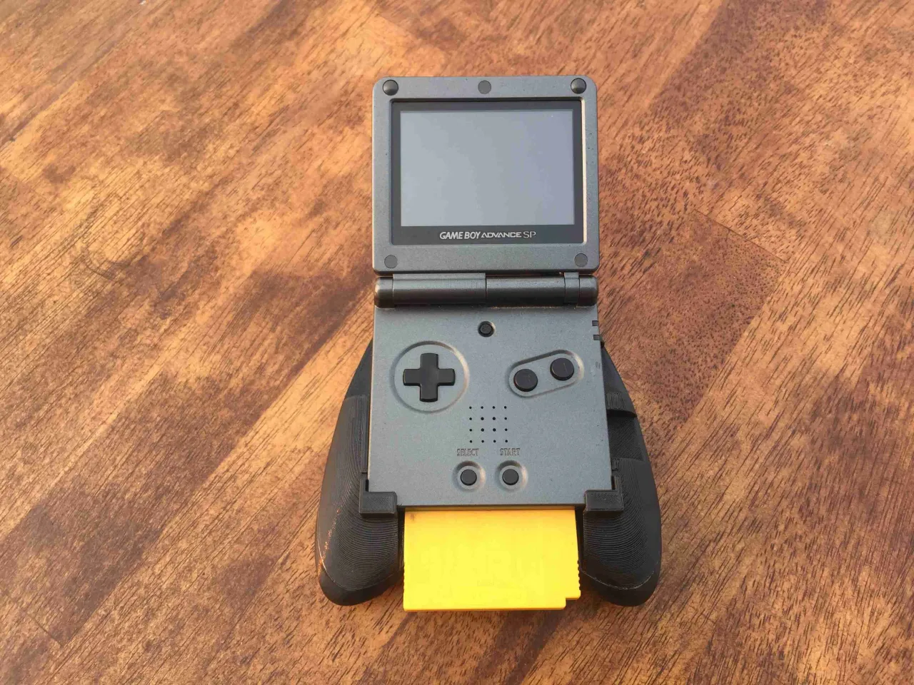 Game Boy Advance SP Controller Grip by colossatr0n, Download free STL  model