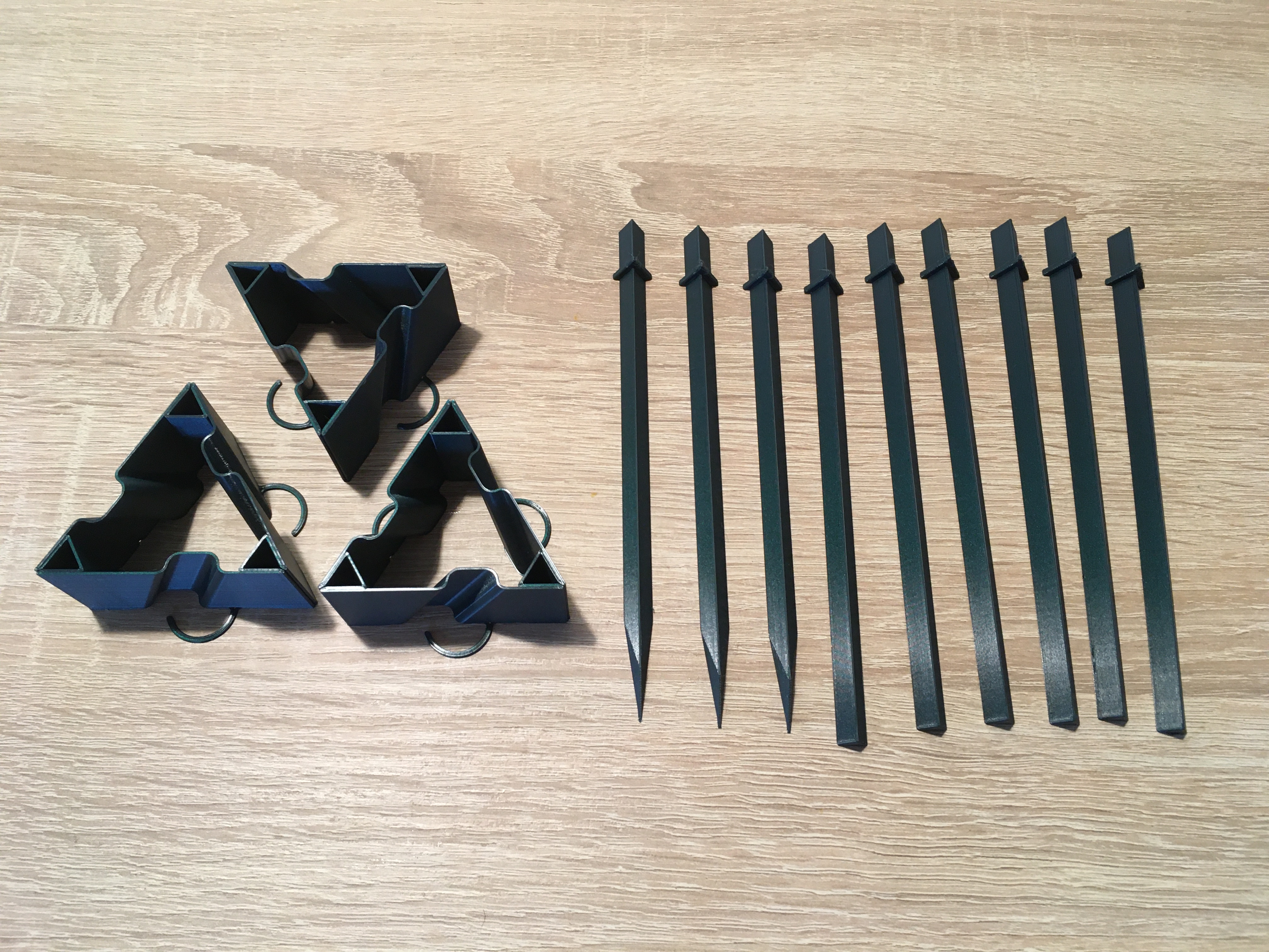 Miniatura 2 do modelo 3D Stackable plant support