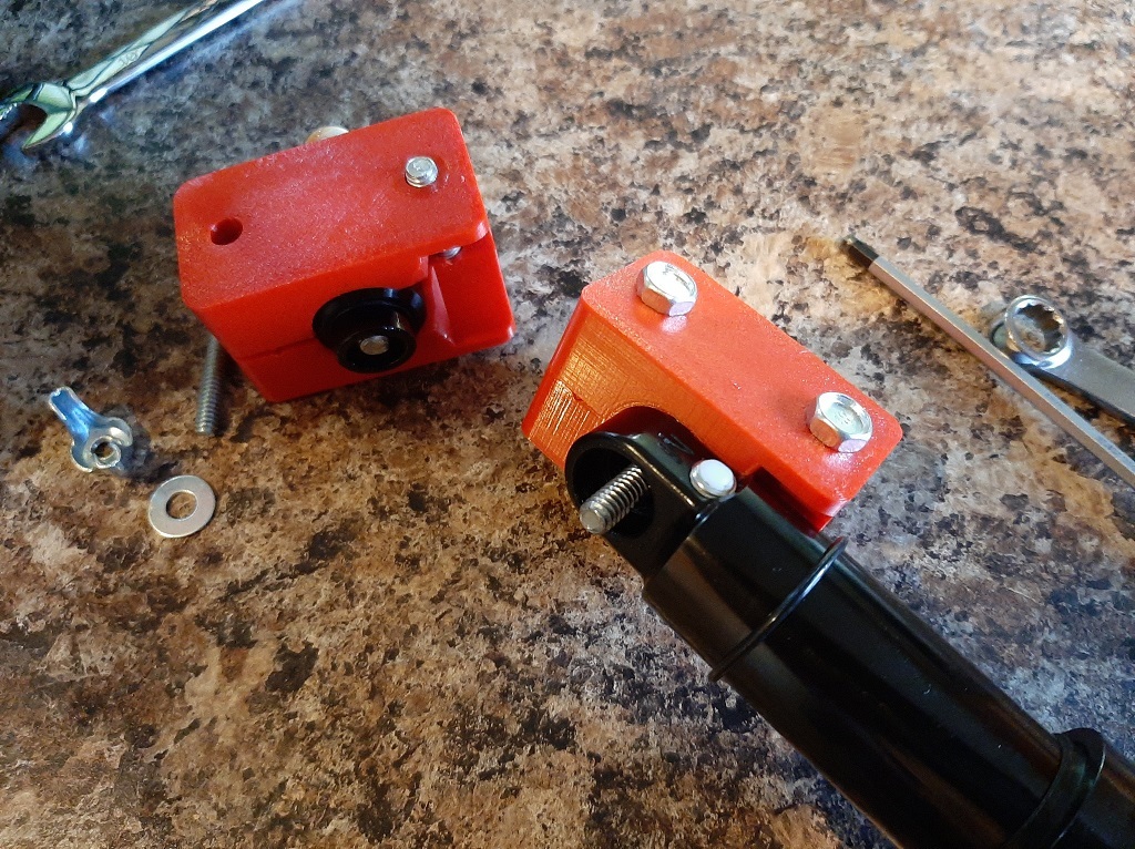 Bearing eyelet removal tool for Rocky Mountain Altitude / Instinct