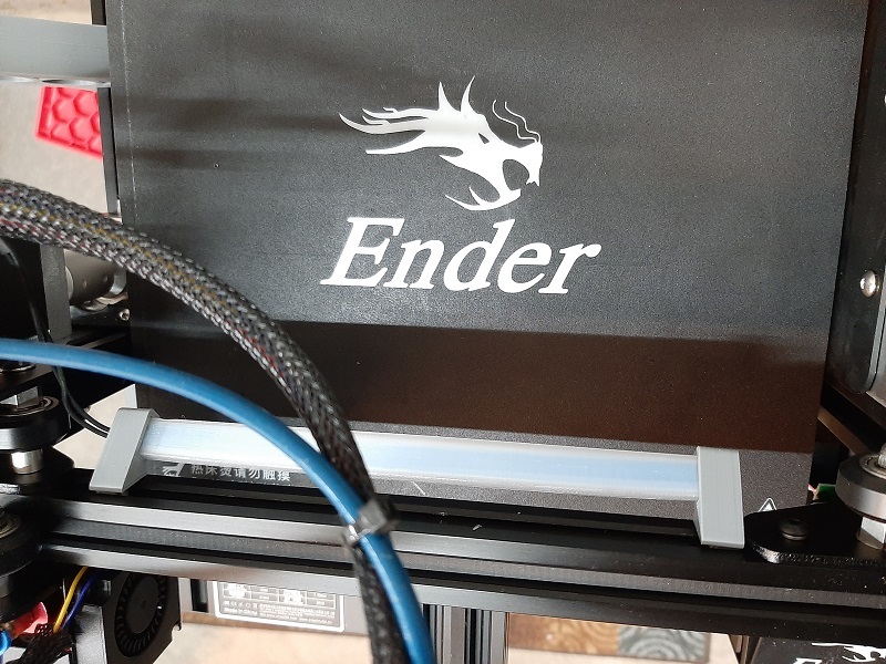 Miniatura 2 do modelo 3D LED strip holder