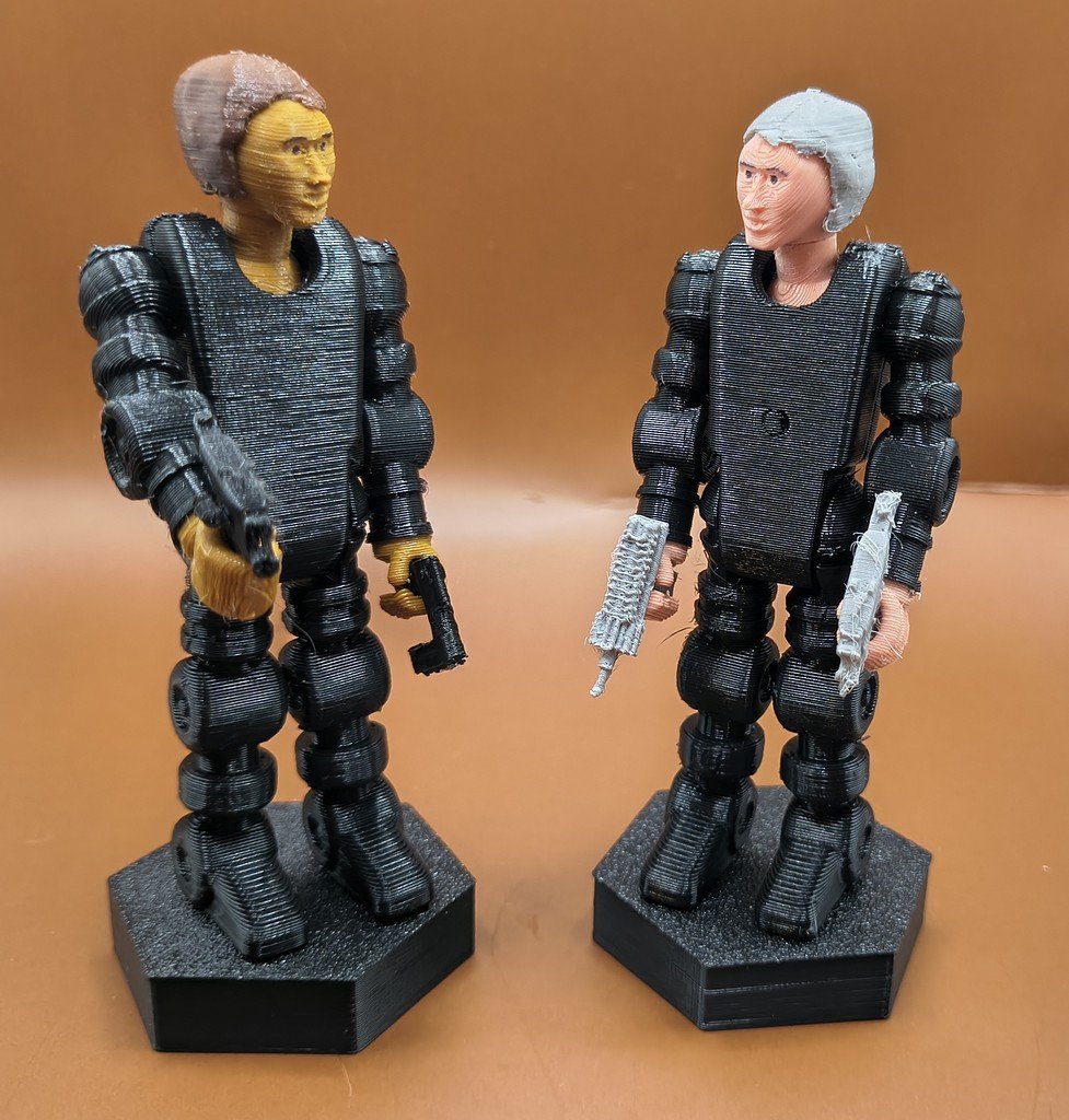 F.P.A.P. 3.75 in Retro Action Figure 5 Points of Articulation Easy Reassembly — miniatura 3