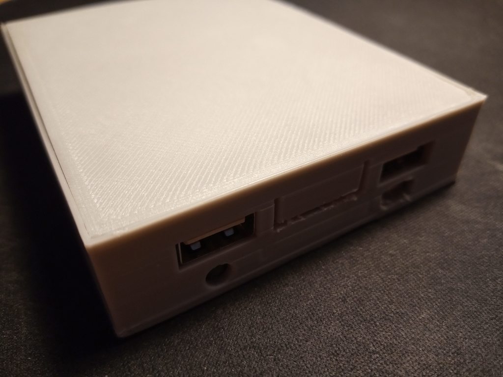 BASEtech Powerbank Enclosure