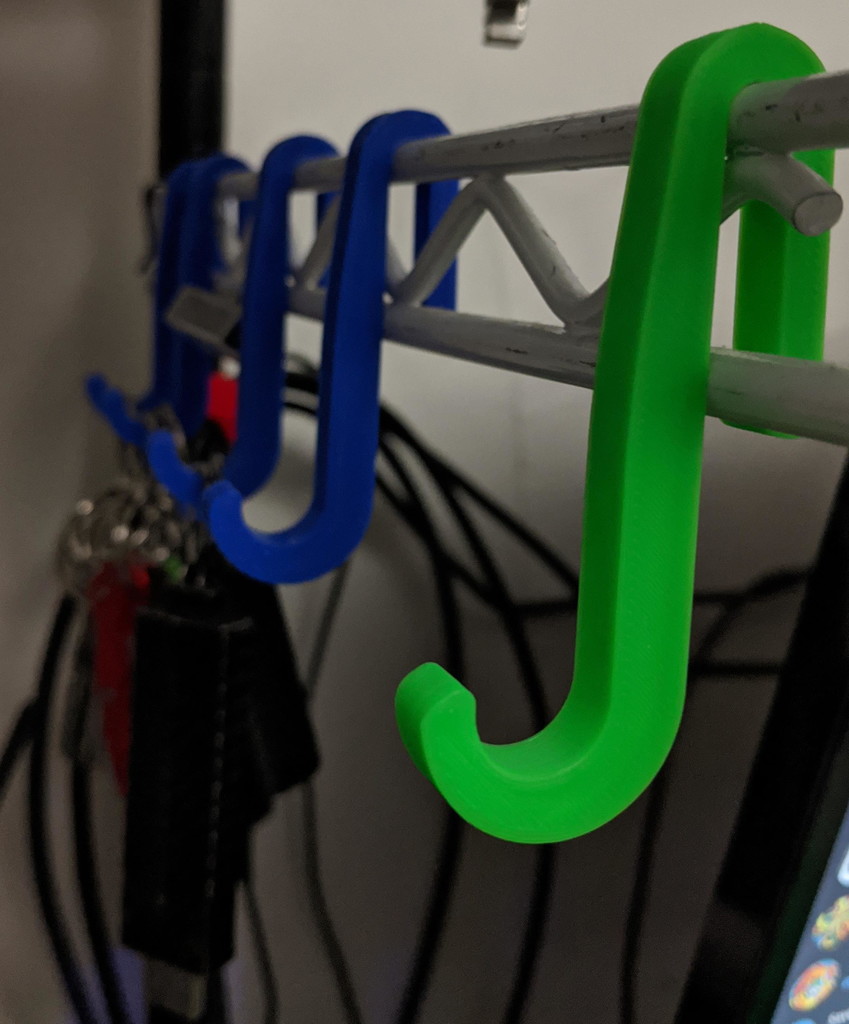Wire shelf hook