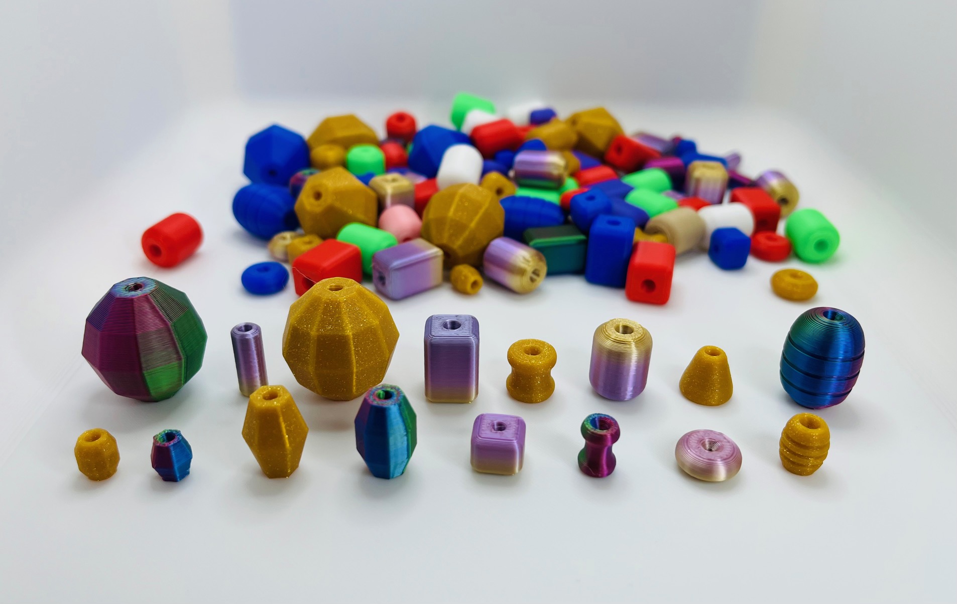 Miniatura 2 do modelo 3D Assorted Beads