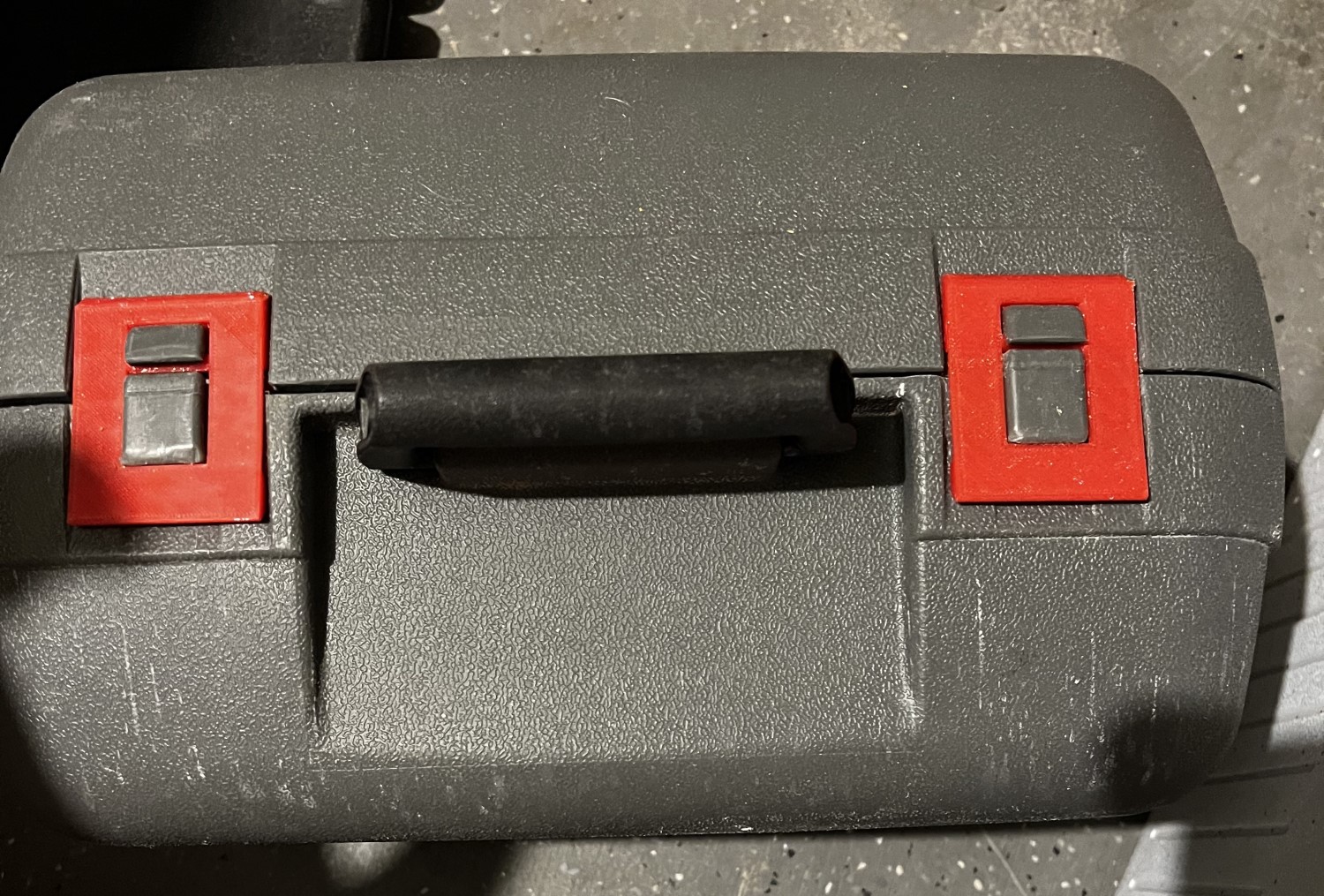 Case Latch