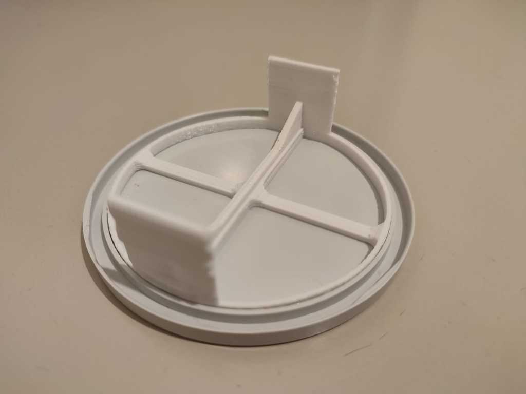 Adapter for octagonal electrical box cover (Genrod) — thumbnail 5