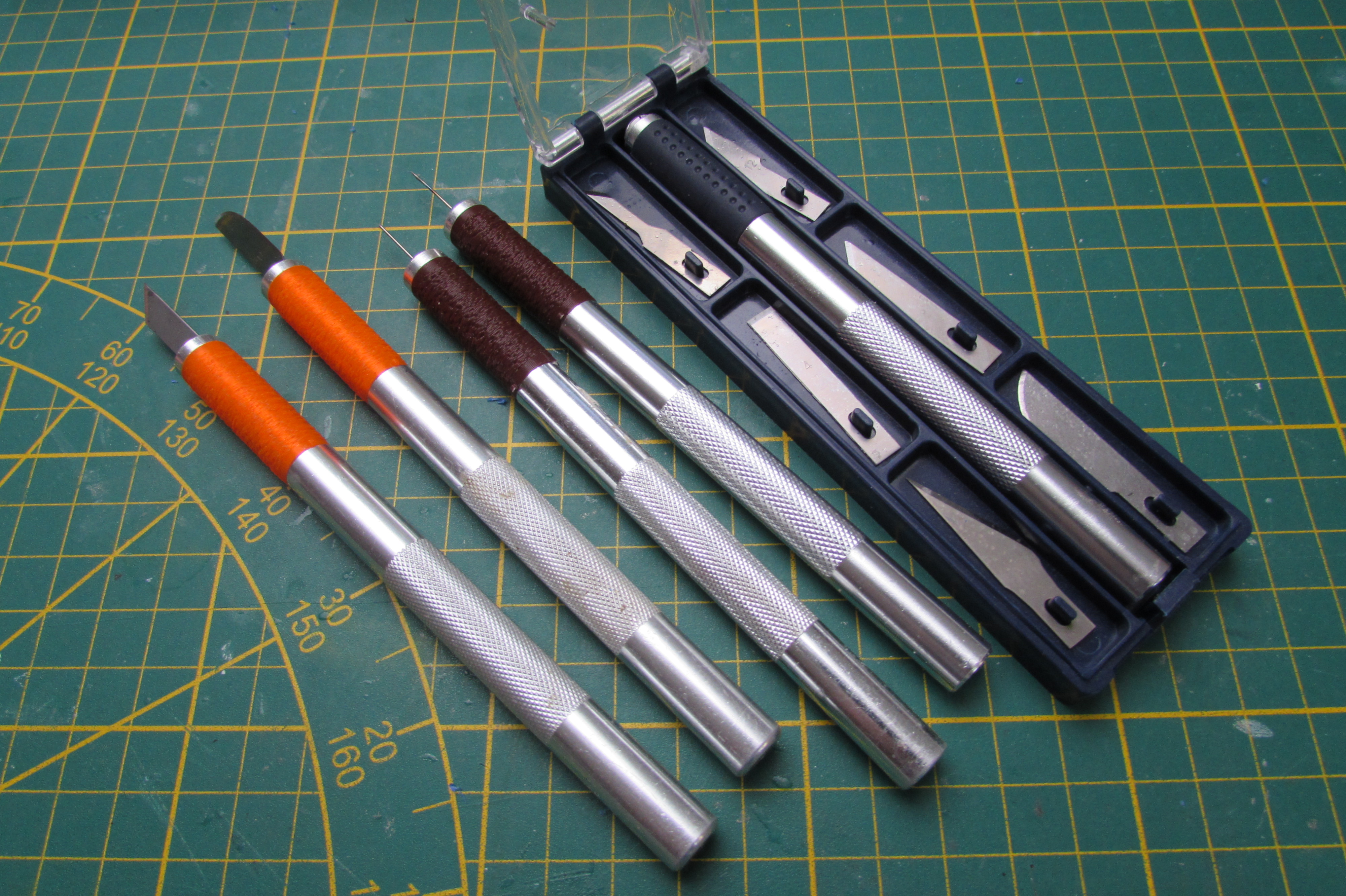 Grip Knive Holder