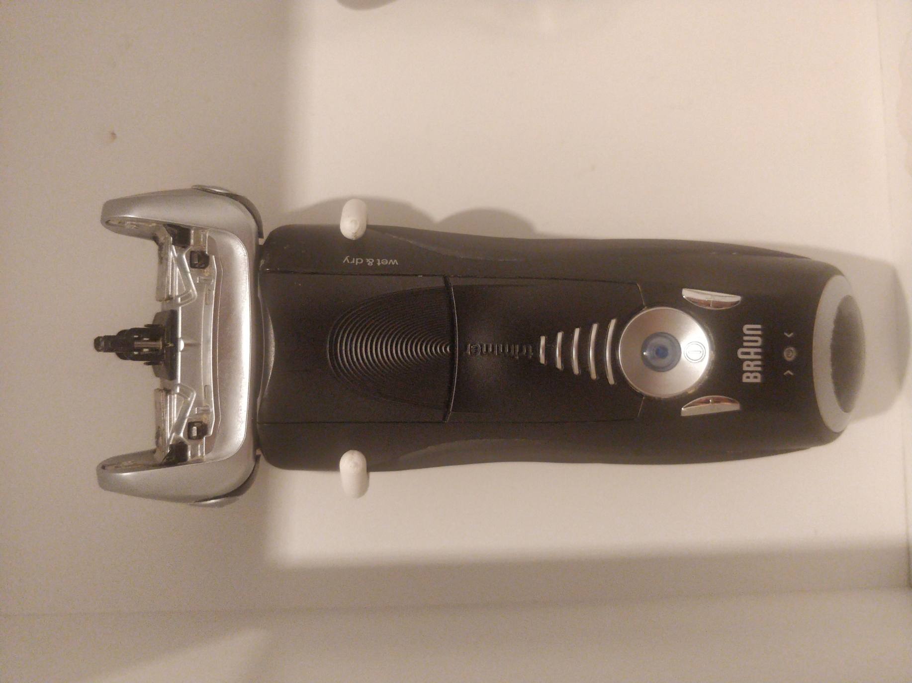 Braun Series 7 electric shaver wall mount hanger Wandhalterung by flow