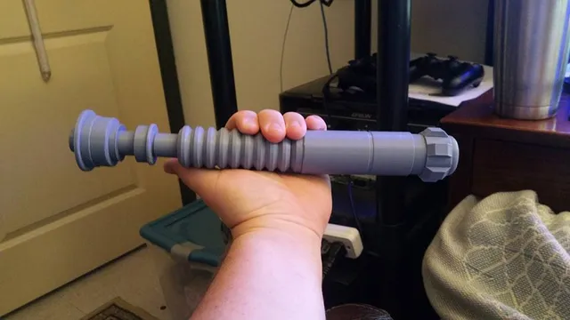 Custom Lightsaber Hilt (Threaded Segments)